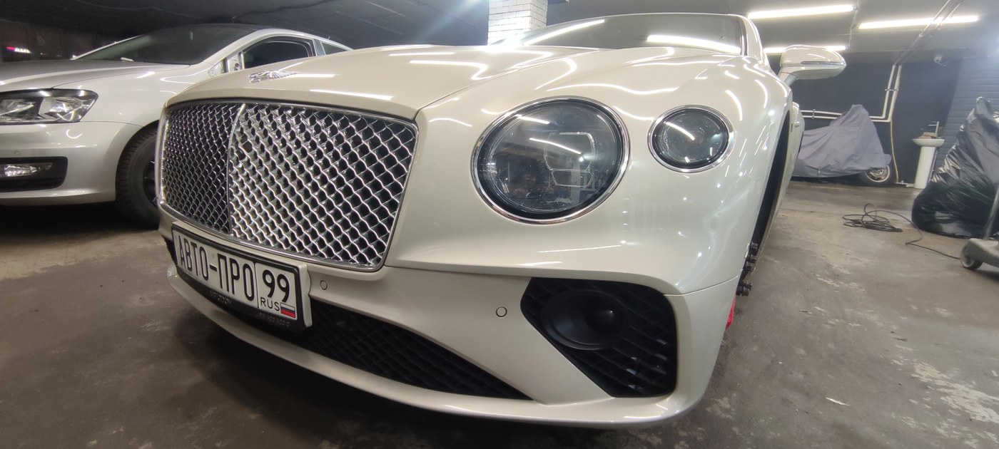 Bentley Continental GT - мятная пленка, фото 11