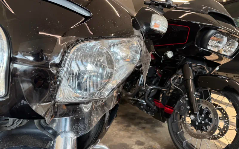 Оклейка Honda Gold Wing GL защитной пленкой