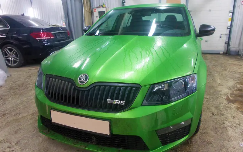 Профессиональная оклейка оптики Skoda Octavia RS AVTOPRO99