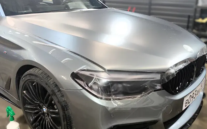 BMW M8 в матовом бронежилете!