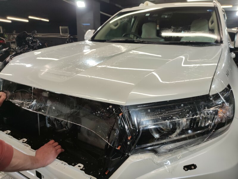 ЗАЩИТА TOYOTA PRADO — ОКЛЕЙКА ПЕРЕДНЕЙ ЧАСТИ - фото 2