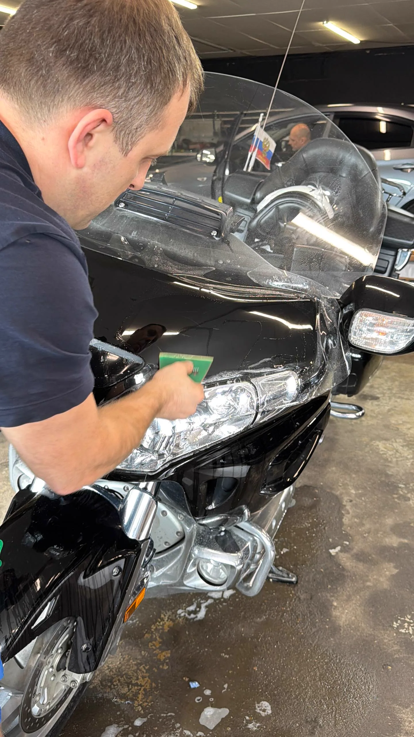 Монтаж полиуретановой пленки на Honda Gold Wing