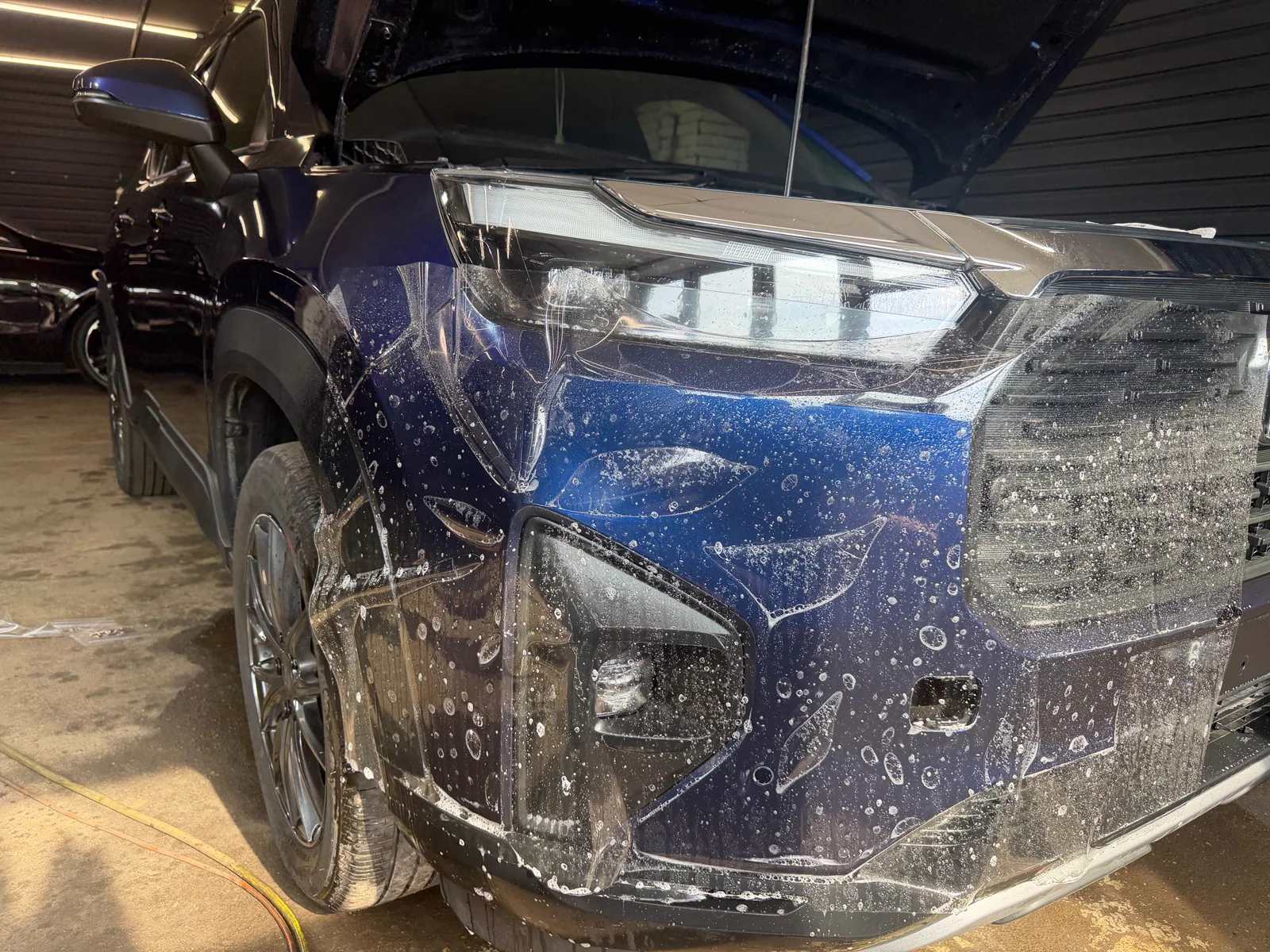 Полиуретановая пленка на фаре и бампере Honda WR-V 2026